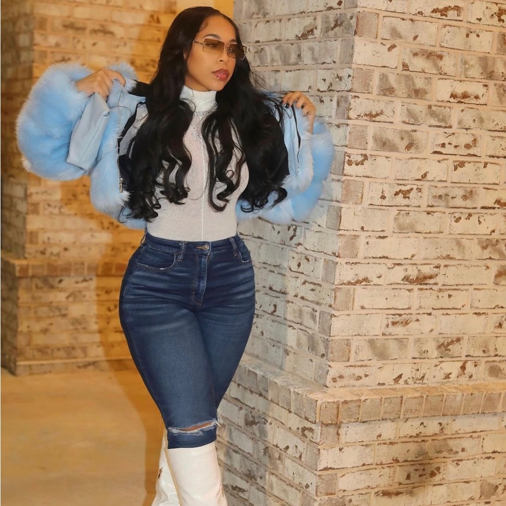 Luxury Crop Faux Fur jacket (blue)